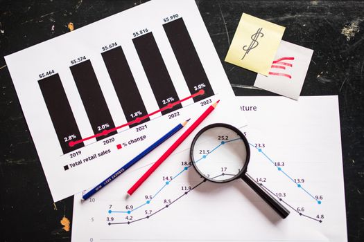 Enhance Email Visuals: Unlocking Success with A/B Testing Insights